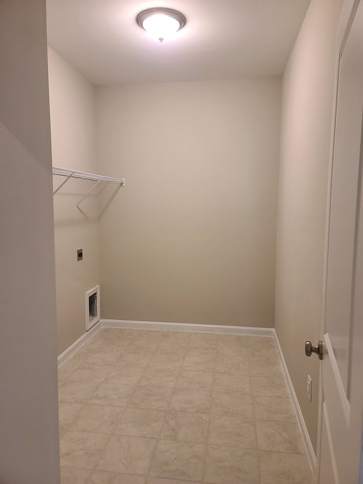 154 Black Cloud Dr - Photo 2 of 9