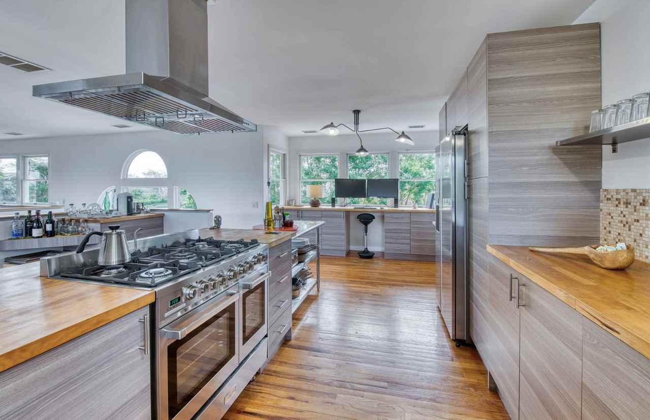 1 Duck Point Rd - Photo 3 of 6