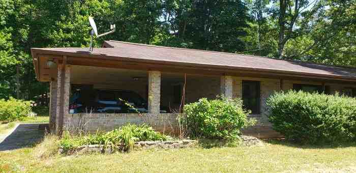 7396 Old Highway 76 - Photo 2 of 28