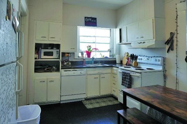 1803 Massachusetts Ave #1800-32 - Photo 5 of 9