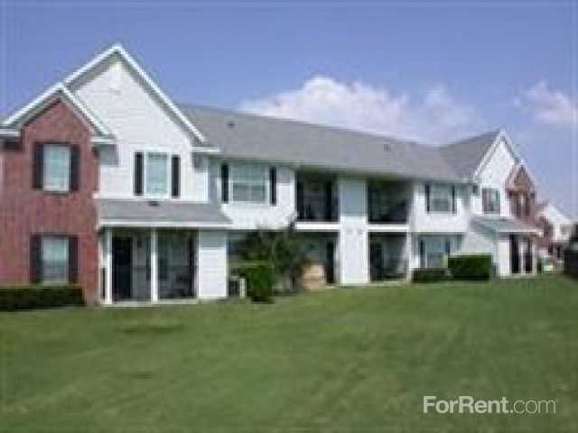 Park Village Apartments - Photo 3 of 5