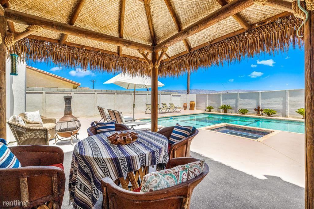 42720 Glass Dr - Photo 3 of 10