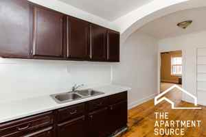 featured image of 2111 Grove Ave #200