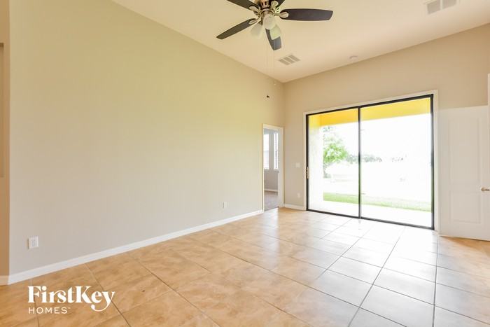 2010 Lacosta Pl - Photo 2 of 15