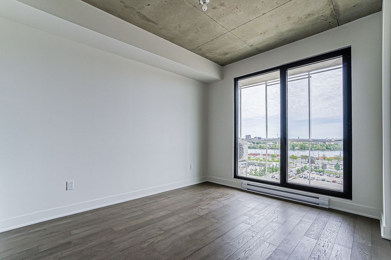 2021 Rue Sainte-Catherine Est #1021 - Photo 2 of 15