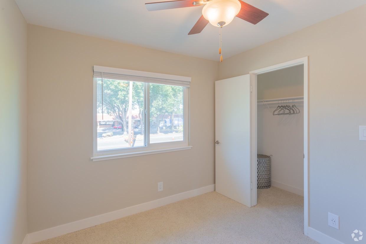 West View Park Apartments - Photo 6 of 10