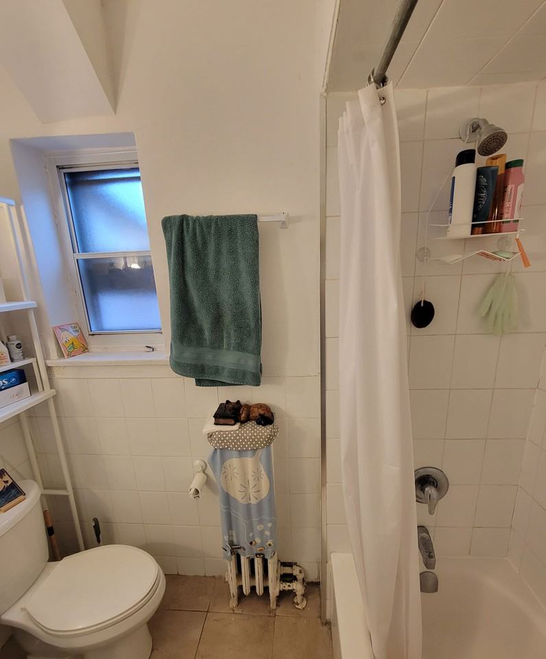 2a Salem Avenue #8 - Photo 2 of 9