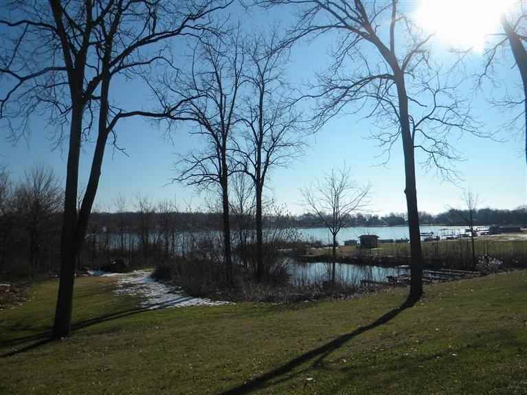 24459 N Shore Dr - Photo 2 of 18