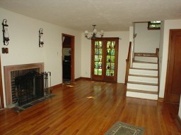 1122 Maple Hill Rd - Photo 3 of 25