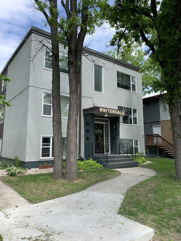 Winterdale Apartments 437 Marion St, Winnipeg, MB R2H 0V6 Apartment