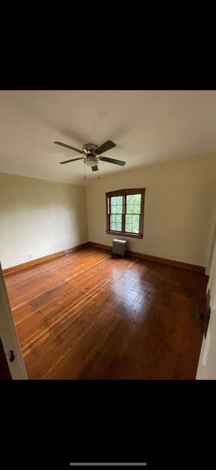 8729 Ferris Ave - Photo 2 of 20