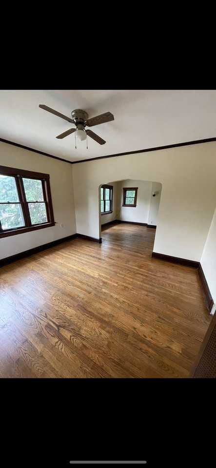 8729 Ferris Ave - Photo 3 of 20