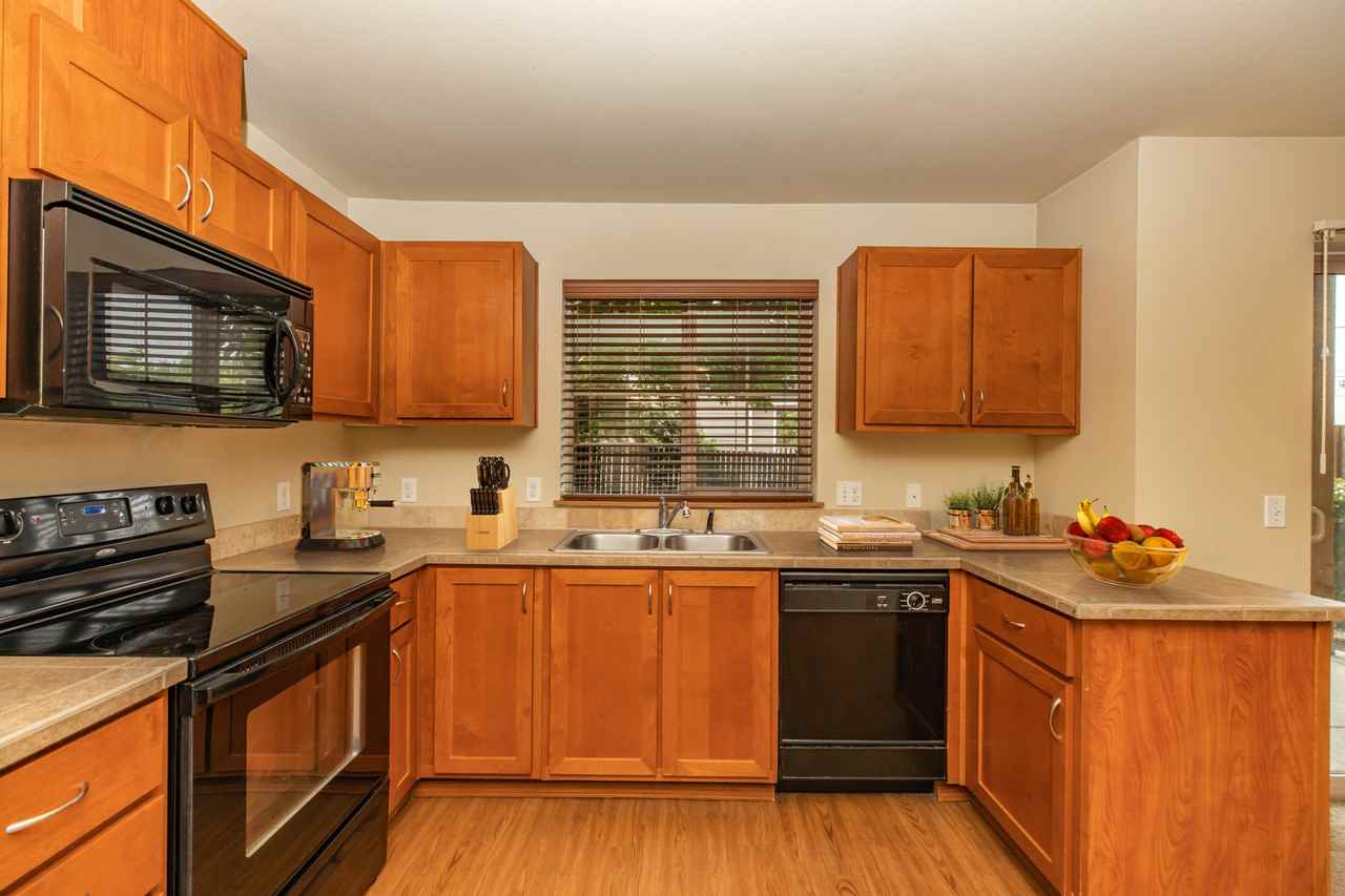 Monroe Avenue Apartments 305 Sabra Ln Ne, Salem, OR 97301 Apartment