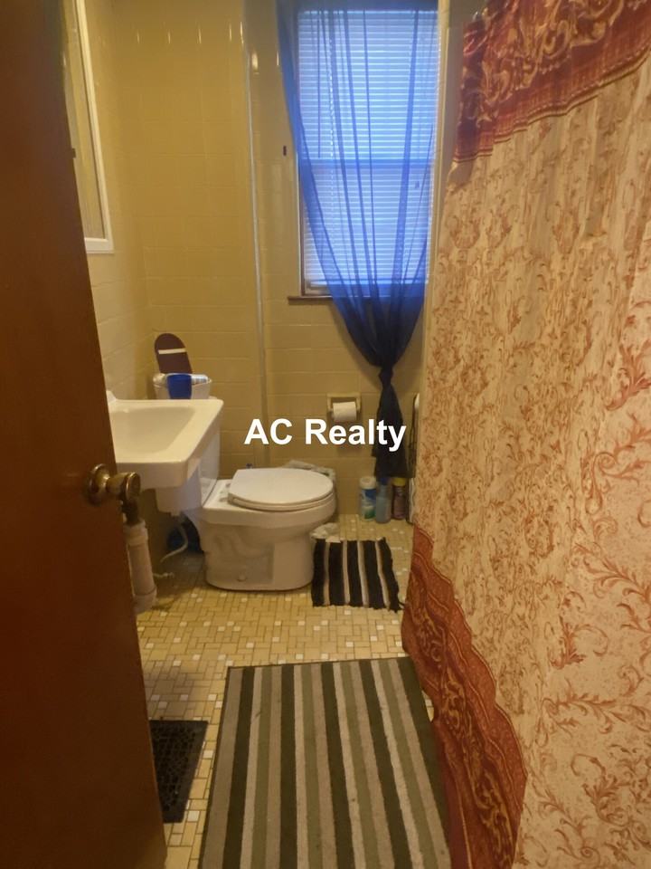 9 Starbird St #1 - Photo 7 of 7