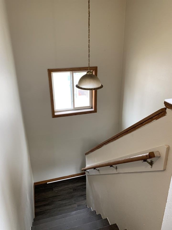 2101 Bryant Ave N #0 - Photo 6 of 10