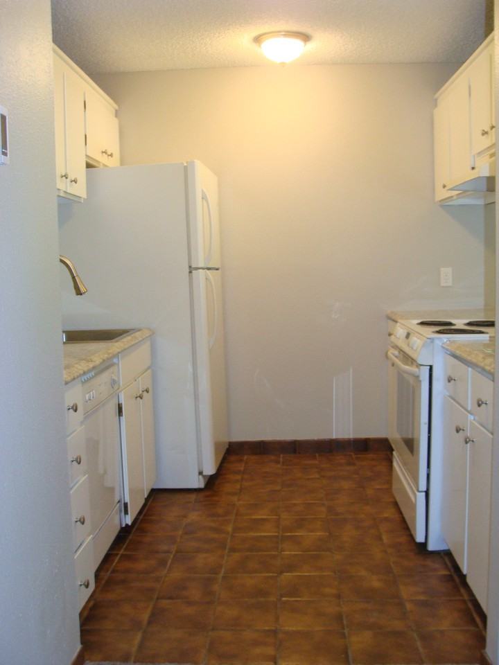 414 W Beaver Creek Blvd #B11 - Photo 4 of 18
