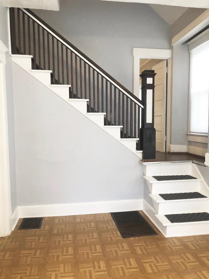 210 Avondale Ave #1 - Photo 3 of 19