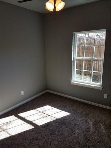 640 Kimbrough St - Photo 7 of 9