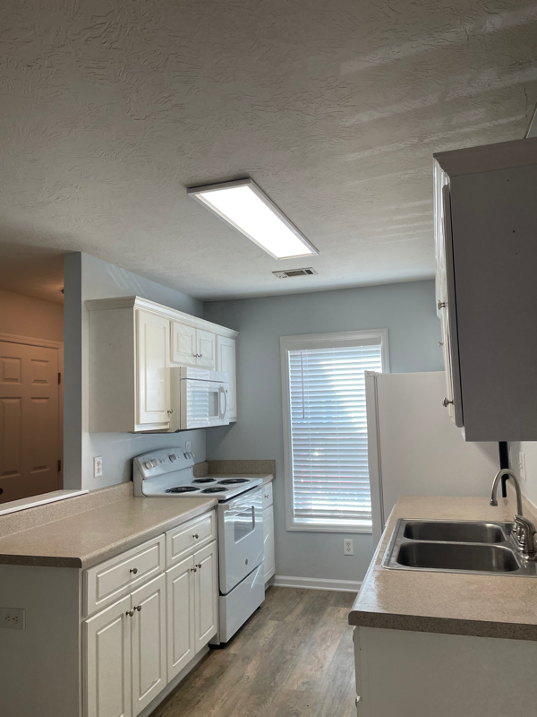 7123 Belize Dr - Photo 2 of 24