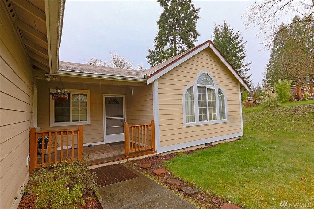 10279 Se Grand View St #1 - Photo 2 of 15