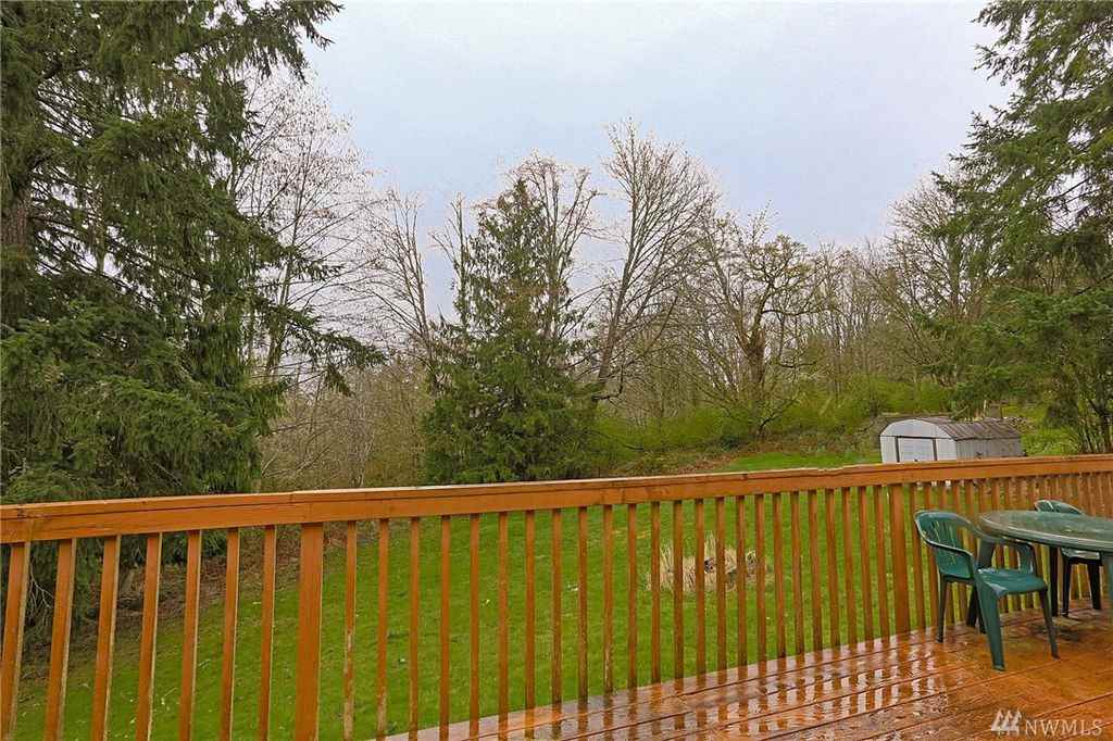 10279 Se Grand View St #1 - Photo 3 of 15