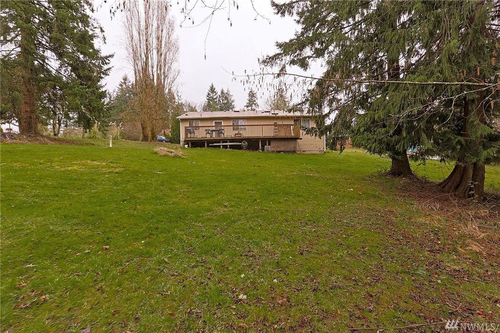 10279 Se Grand View St #1 - Photo 4 of 15