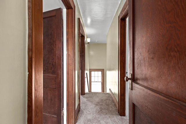 201 Hartson St - Photo 7 of 14