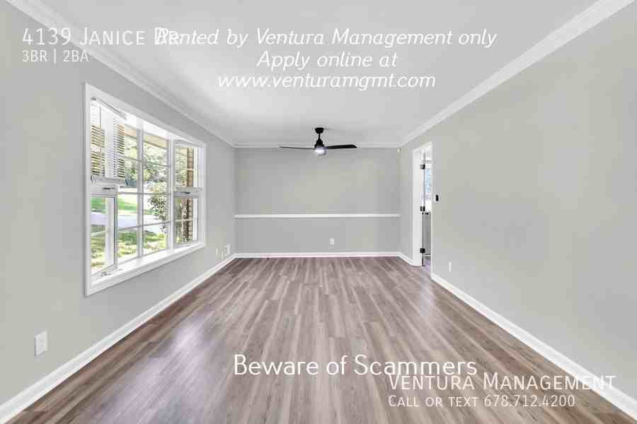 4139 Janice Dr - Photo 6 of 37