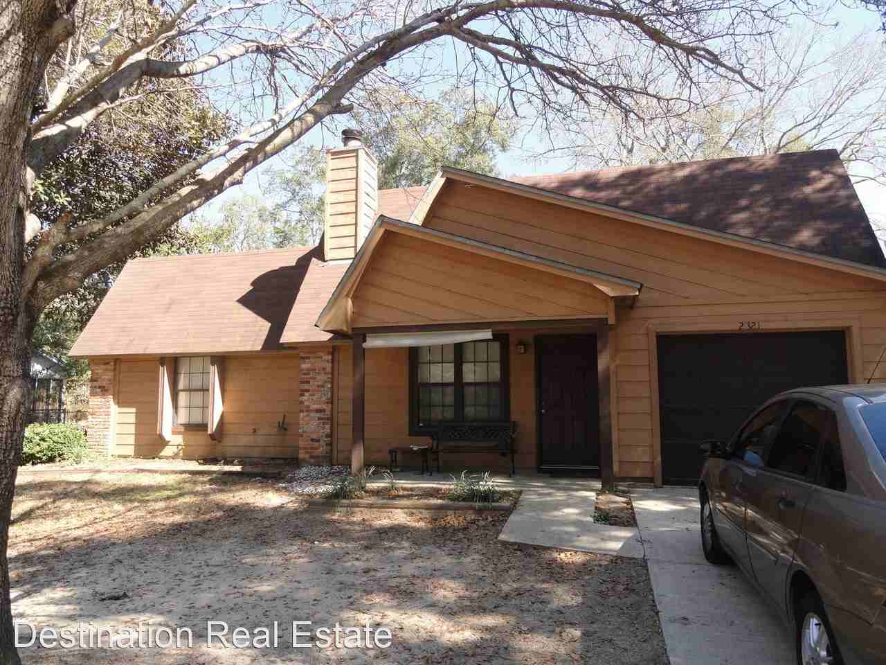 2321 Cumberland Dr - Photo 2 of 16