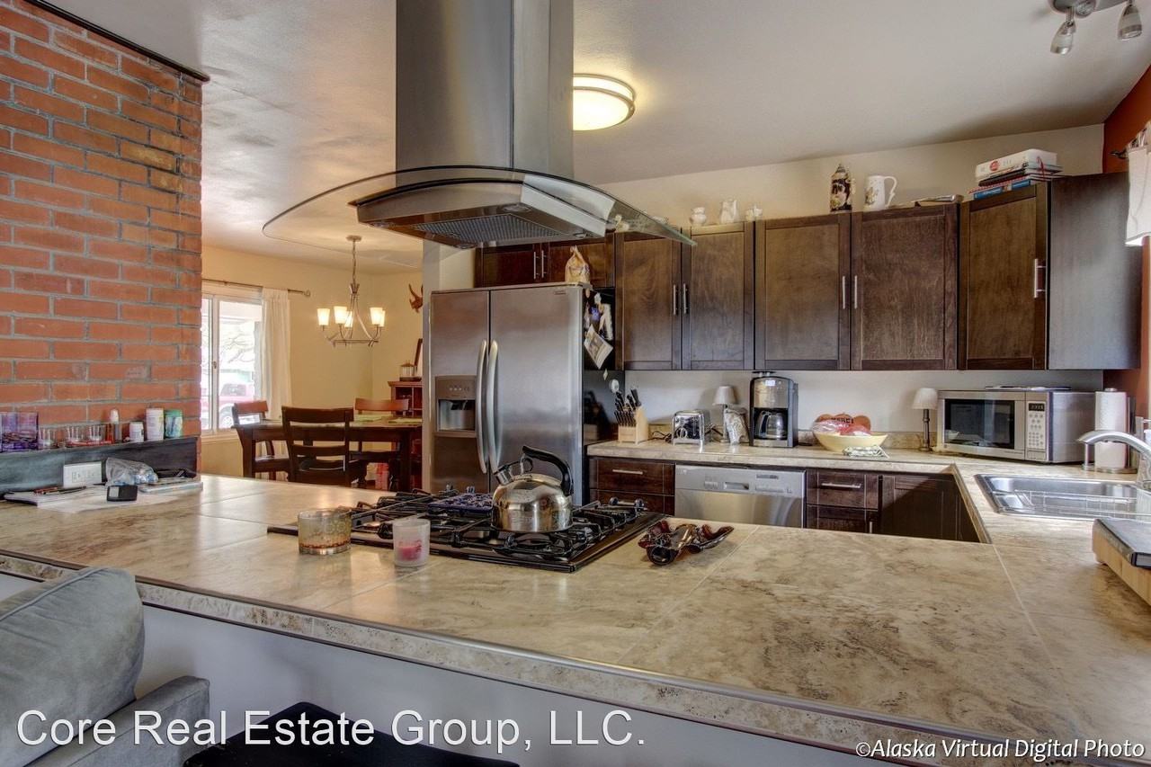 2515 Susitna Dr - Photo 2 of 16