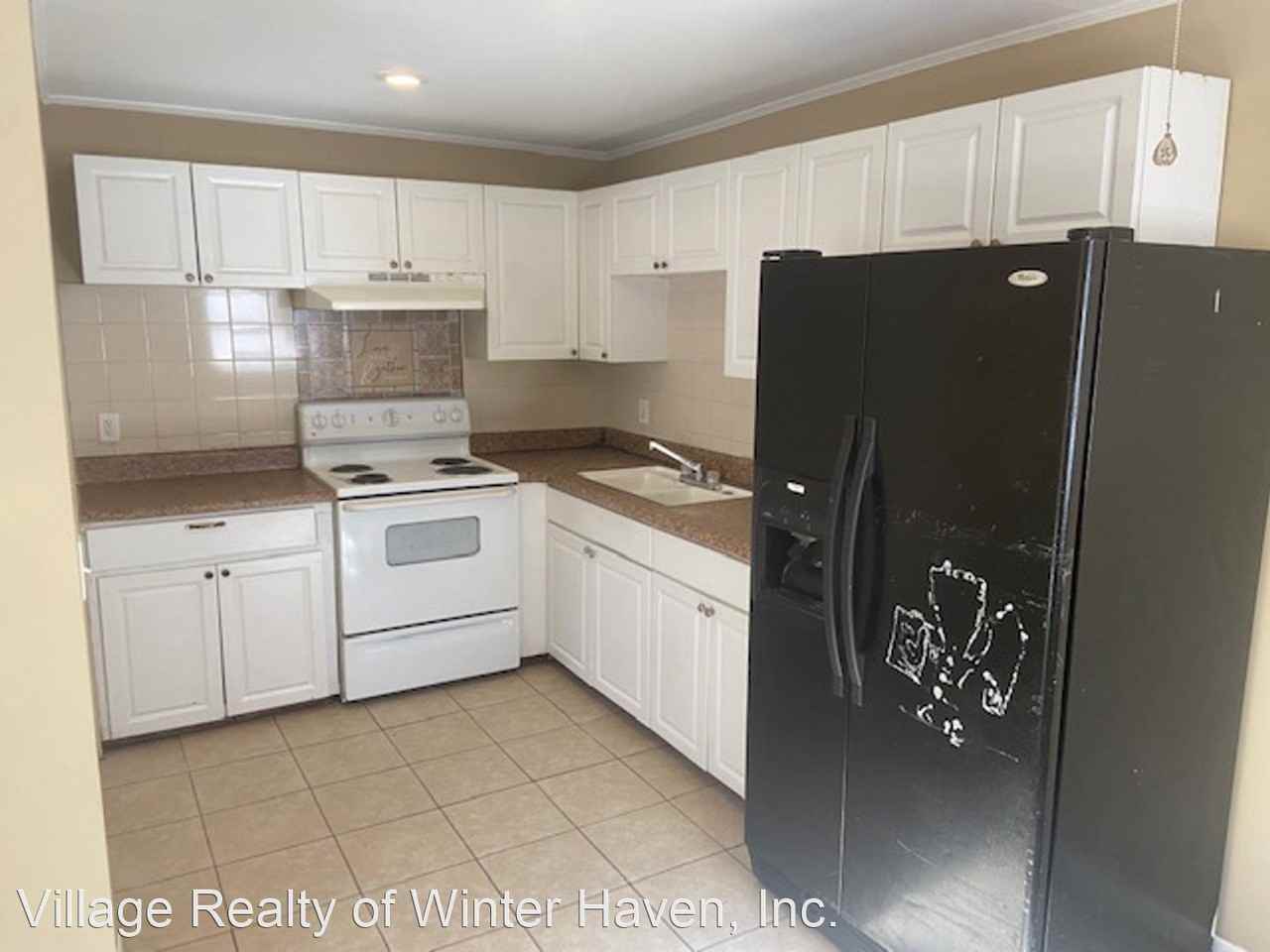 139 Avenue D Sw - Photo 2 of 6