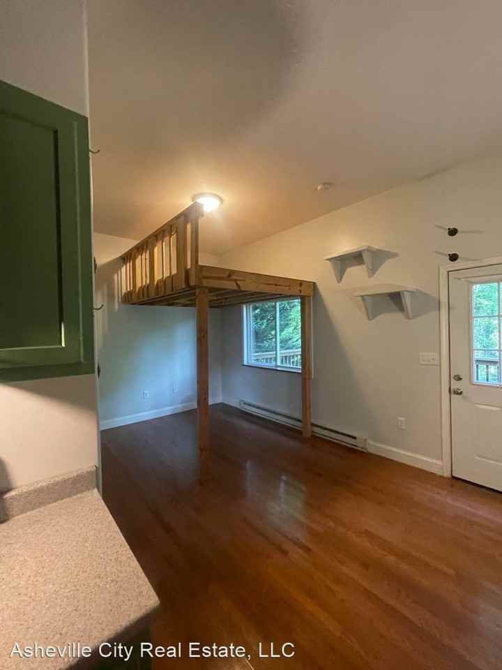 133 Courtland Avenue - Photo 2 of 8