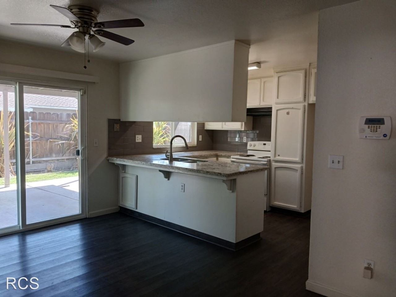 1316 Sylvan Meadows Dr - Photo 3 of 10