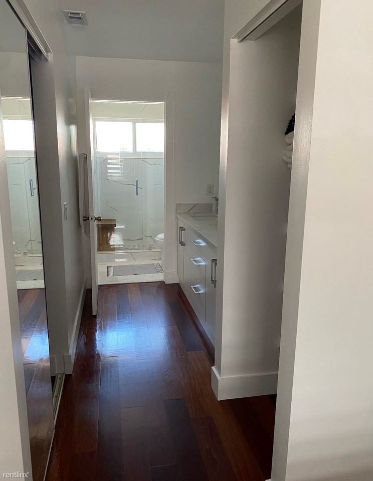 8287 Nw 191st Ln - Photo 2 of 10