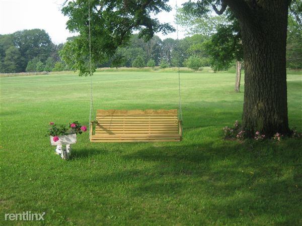 4961 Michigan St NE - Photo 3 of 10