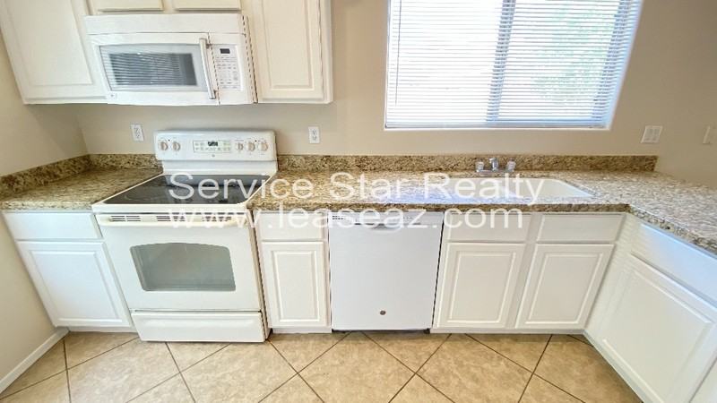 3119 S 94th Ave - Photo 7 of 25