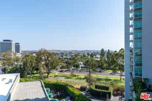 13600 Marina Pointe Dr #606 - Photo 1 of 1