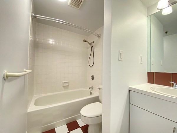 1933 Commonwealth Avenue #108 - Photo 5 of 26