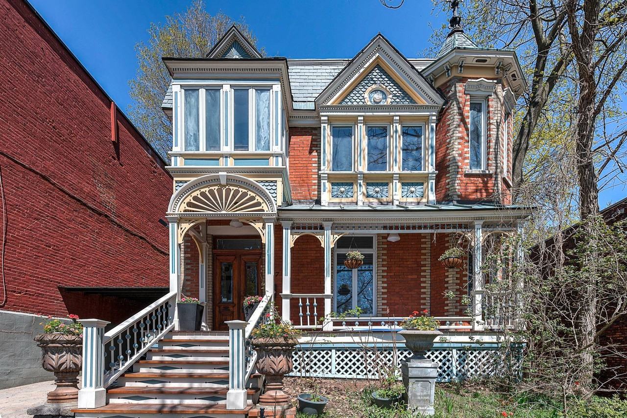 477 Av Prince Albert, Westmount, QC H3Y 2P7 6 Bedroom House for 9,500