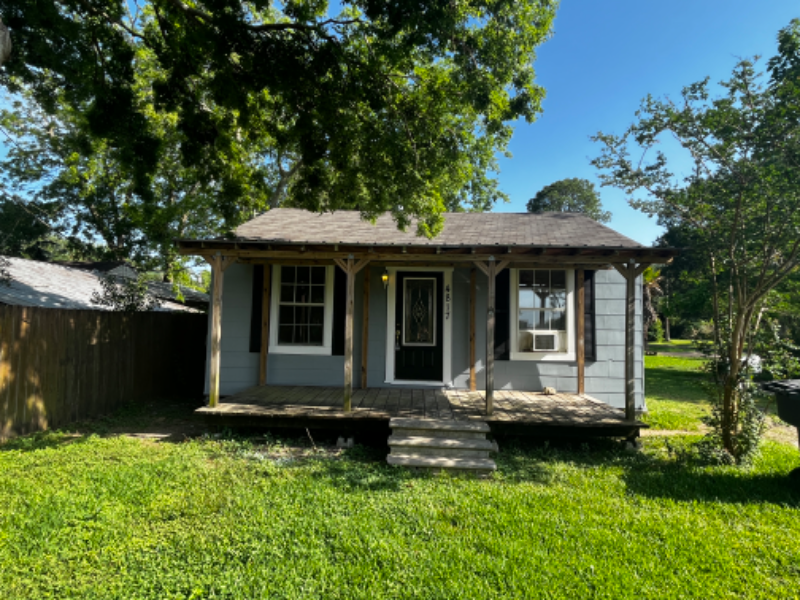 4817 Wilson St - Photo 2 of 16