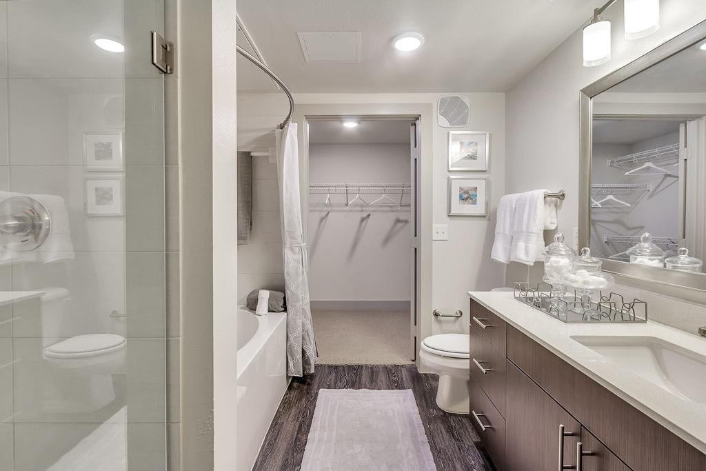 The Mark at Midtown Park - Photo 2 of 44