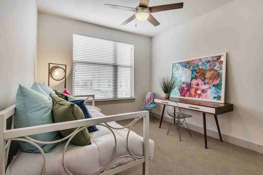 The Mark at Midtown Park - Photo 3 of 44