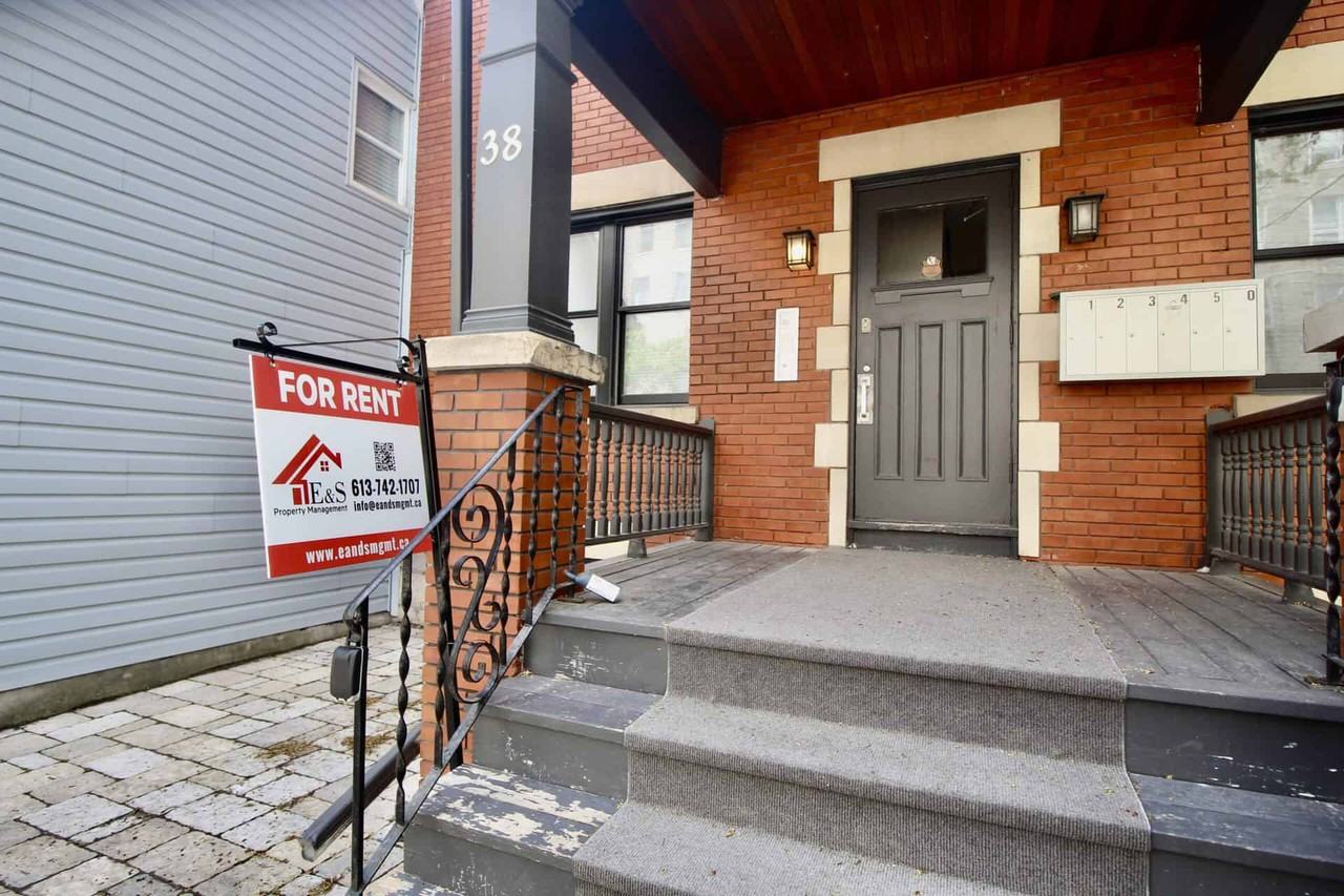 38 Bruyere - Photo 2 of 45