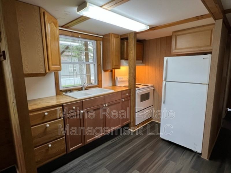 133 Sunset St - Photo 2 of 7