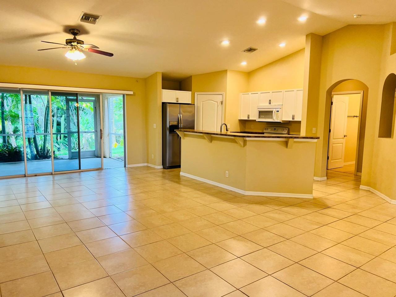 1214 Ne 19th Ct #1 - Photo 6 of 27