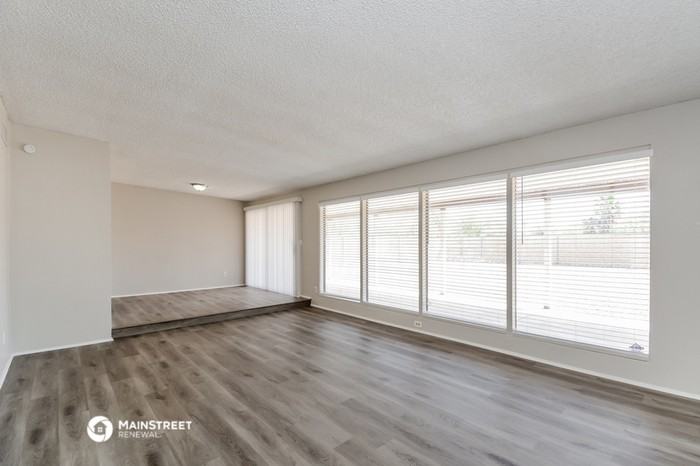 9722 E Golf Links Rd - Photo 3 of 16