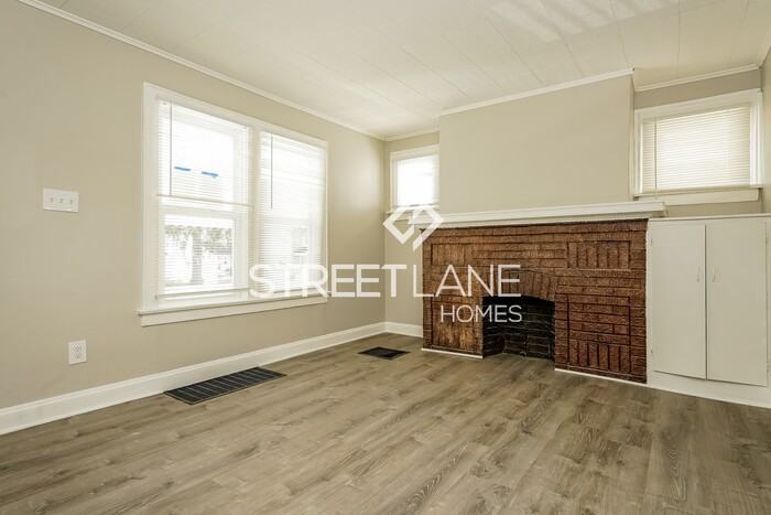 723 S Richardson Ave - Photo 3 of 15