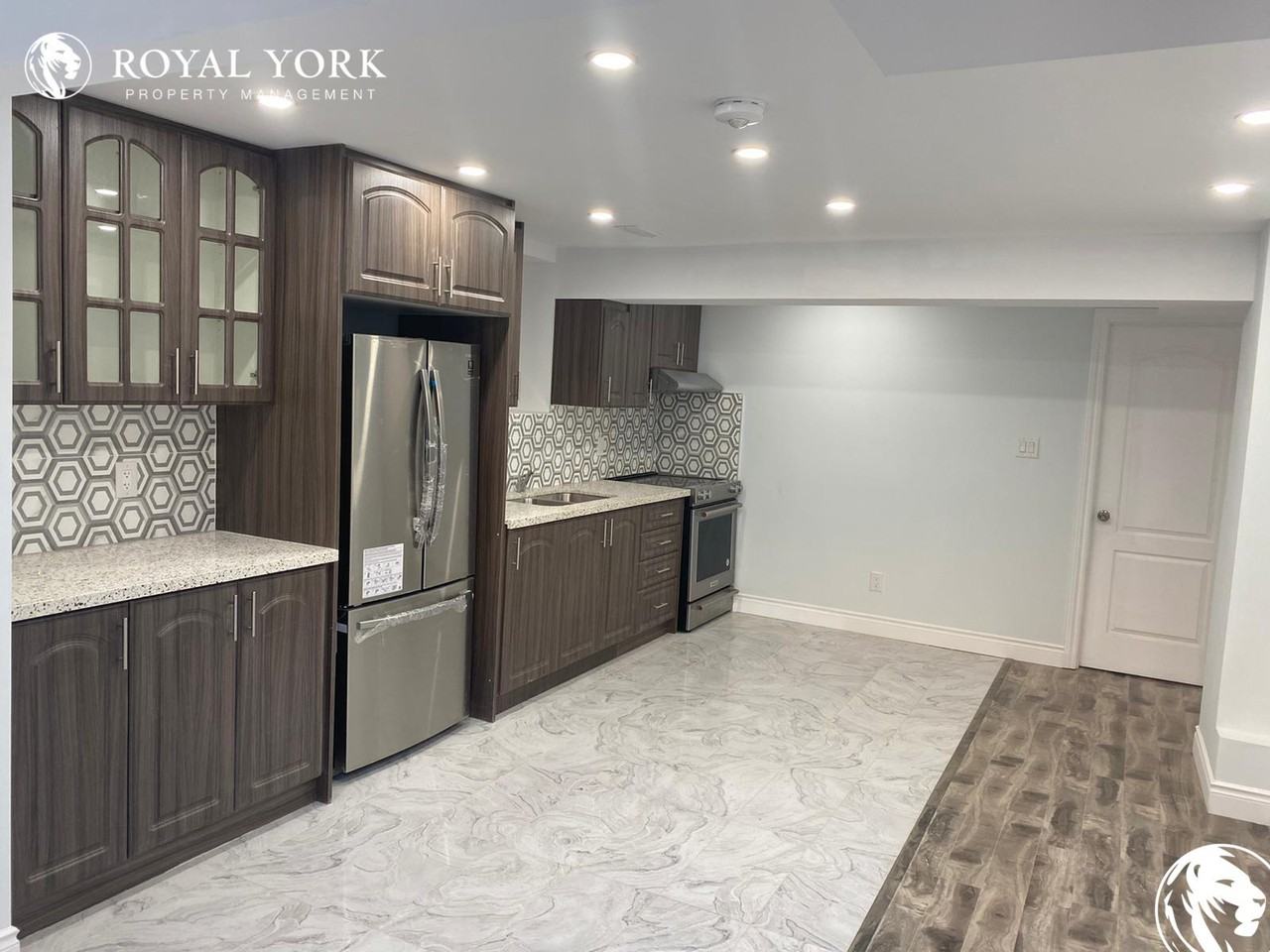 362 North Park Blvd #2 - Photo 2 of 23