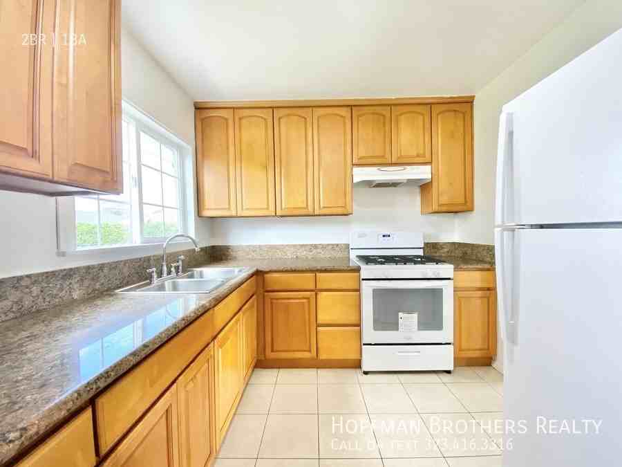 5235 W 124th St - Photo 2 of 12