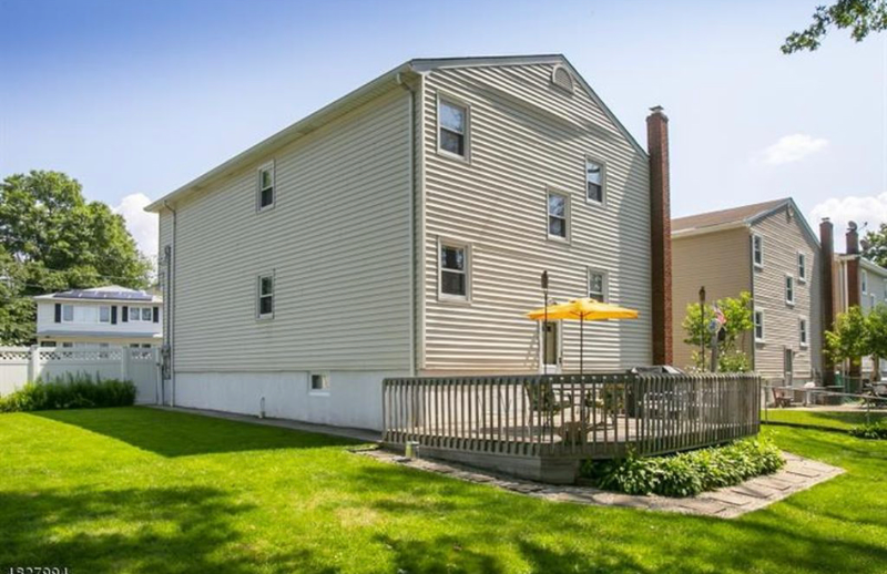 338 Patricia Ct #FL1 - Photo 2 of 6